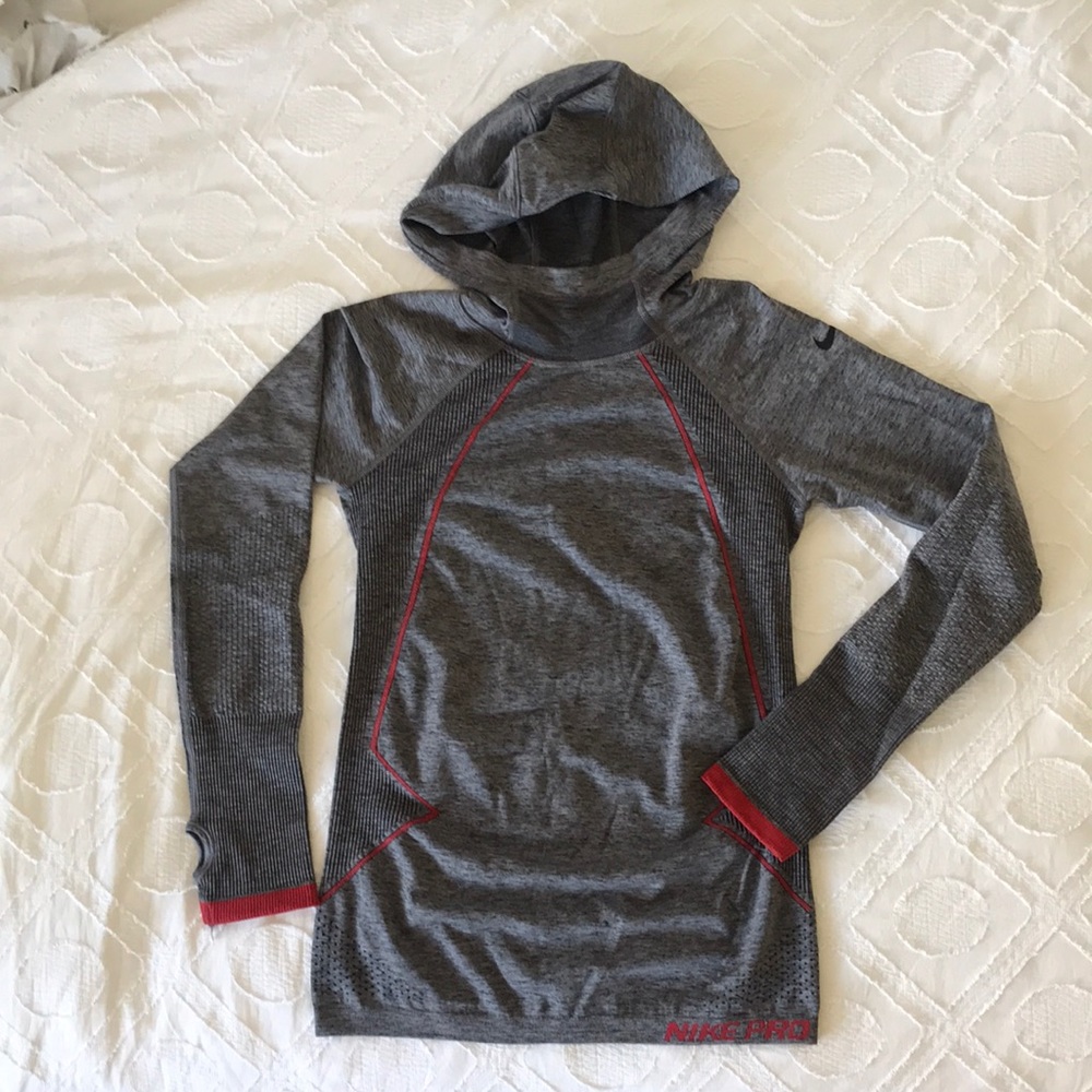 NIKE Grey Nike Pro Long sleeve Moisture Wicking Athletic hoodie